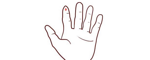 左手掌心有痣的女人好不好 左手掌心突然长了一颗红痣代表什么